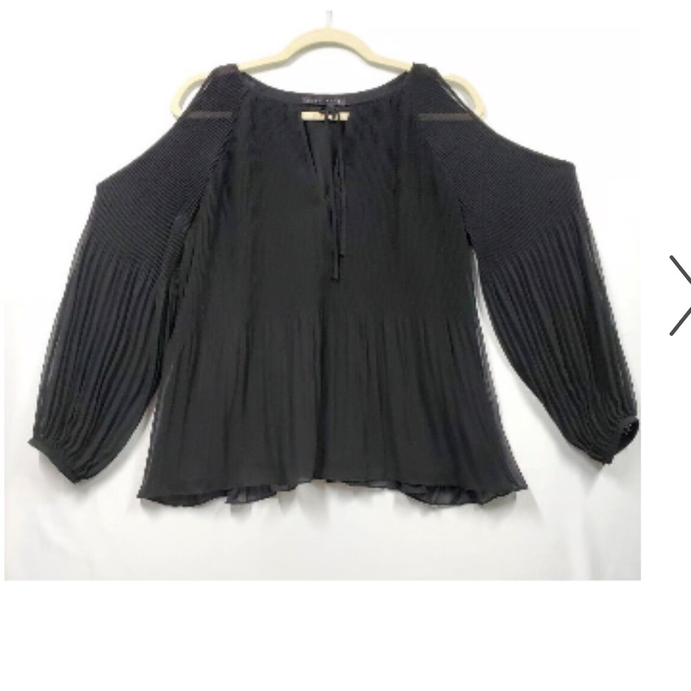 Sanctuary Sophie Cold Shoulder Pleated Blouse S